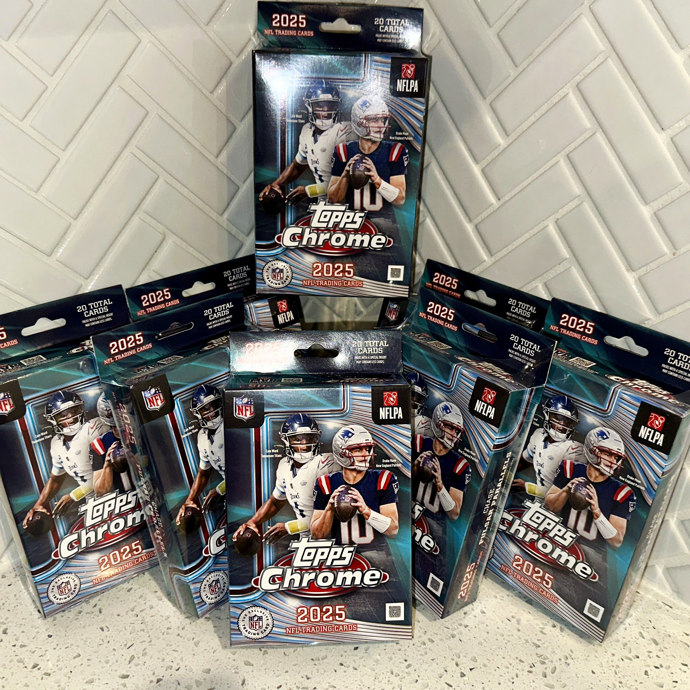 2025 Topps Chrome NFL Football Hobby Hanger Box Lot 8 – Limited Collectibles