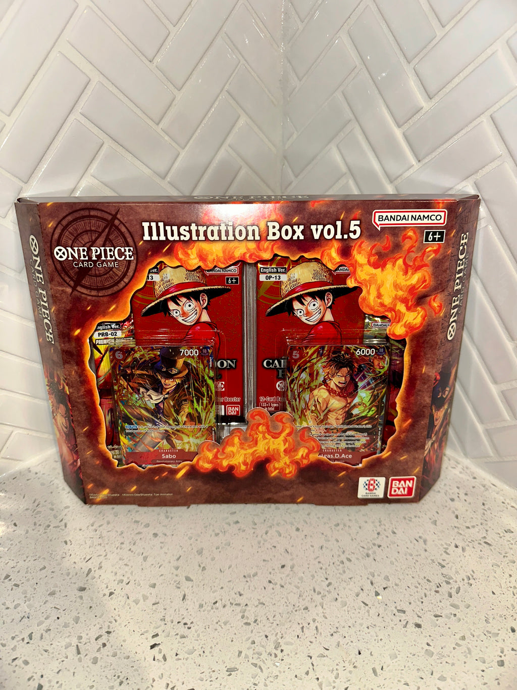 One Piece Card Game: Illustration Box Volume 5