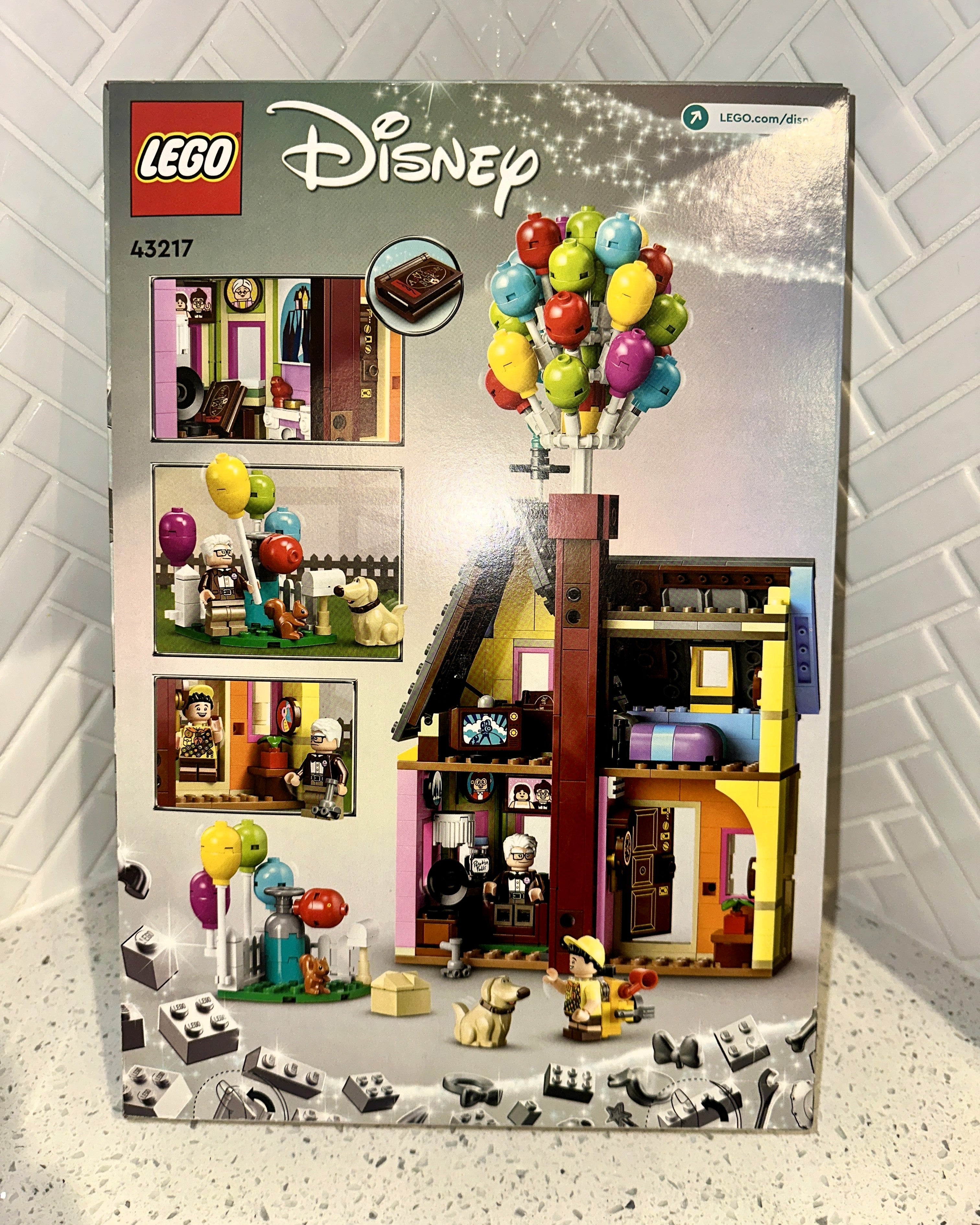 LEGO - Disney Up House 43217 Rear – Limited Collectibles