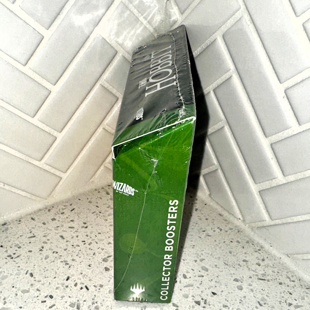 Magic The Gathering HOB The Hobbit Collector Booster Display Box Side 1
