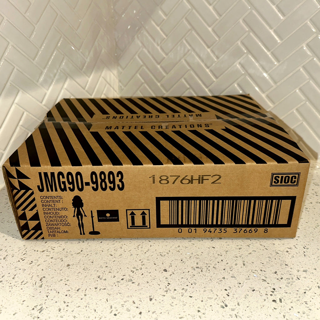 Monster High Skullector Draculaura Limited Halloween Edition Fashion Doll UPC Barcode