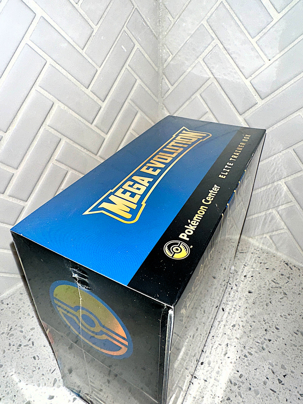 Pokémon TCG: Mega Evolution ~ Mega Lucario ~ ETB (Pokémon Center Exclusive)