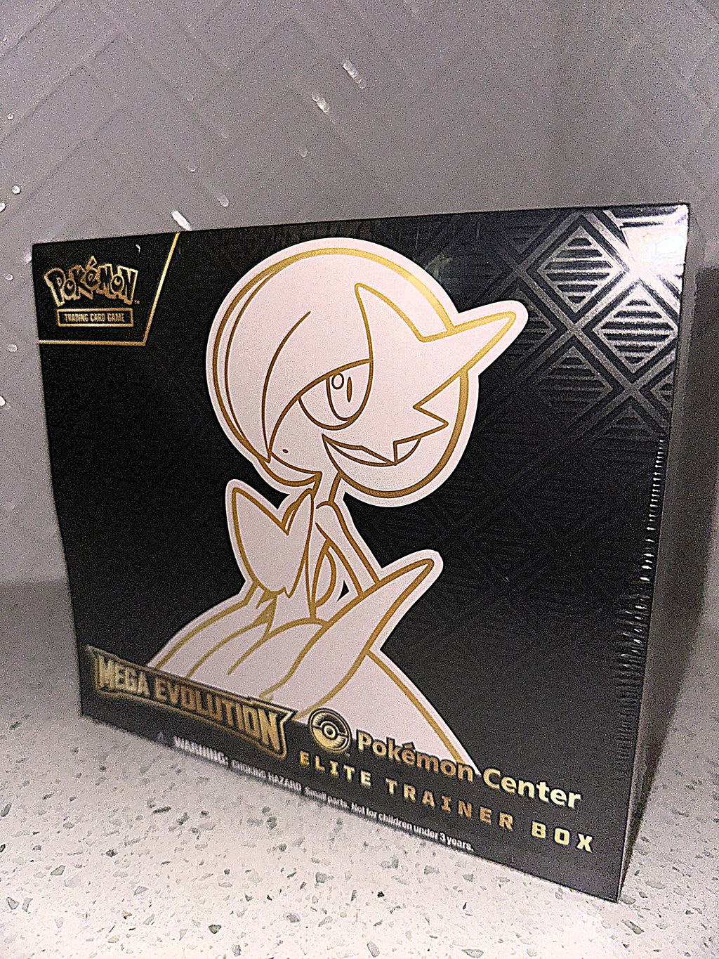 Pokémon TCG: Mega Evolution ~ Mega Gardevoir ~ ETB (Pokémon Center Exclusive)