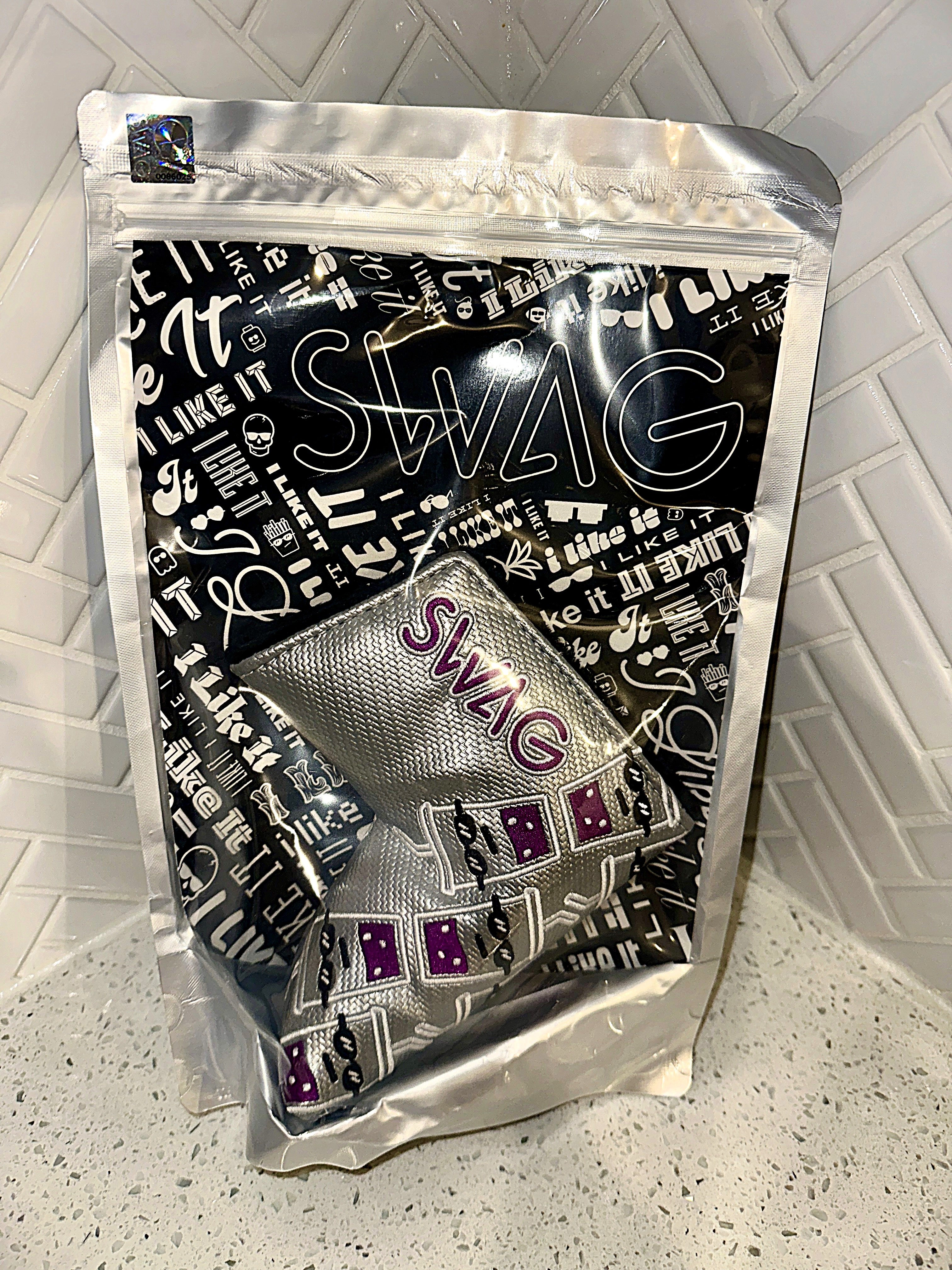 Swag Golf ~ Headcover ~ Drinks – Limited Collectibles