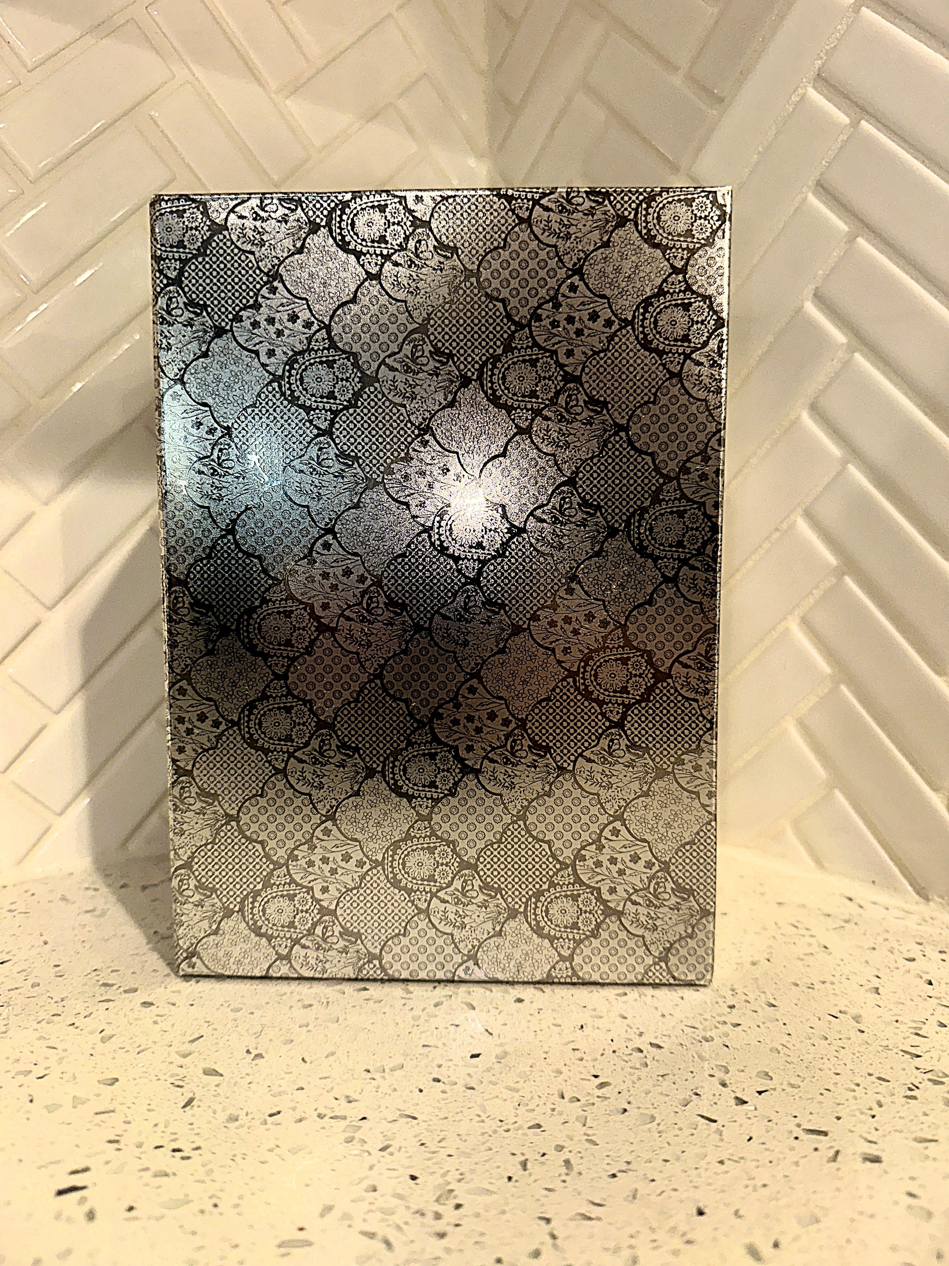 Taylor Swift ~ The Eras Tour Acoustic Piano Snow Globe – Limited Collectibles