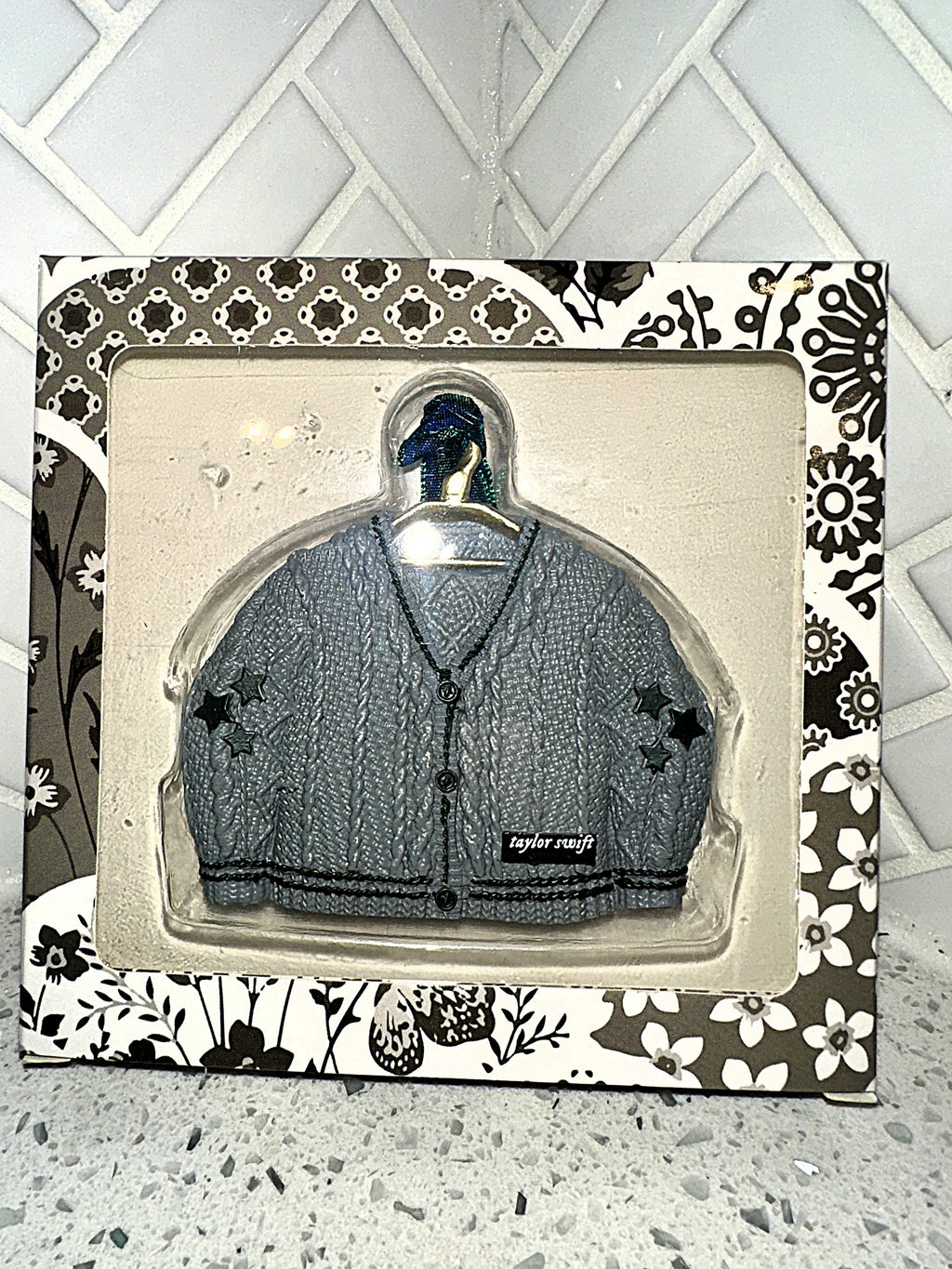 Taylor Swift Ornament ~ Holiday Collection ~ Foilklore Cardigan