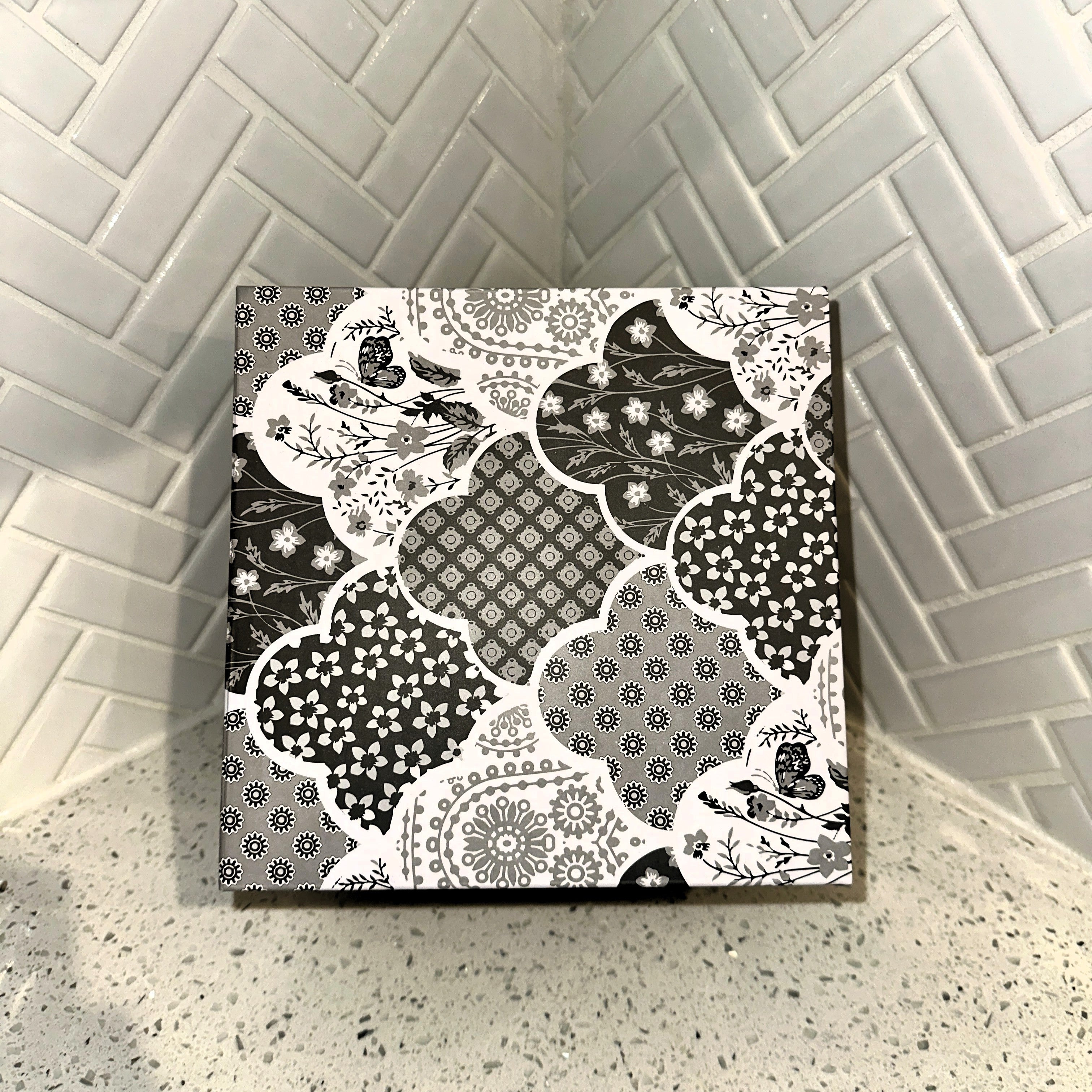 Taylor Swift ~ The Tortured Poets Department ~ Snow Globe – Limited Collectibles