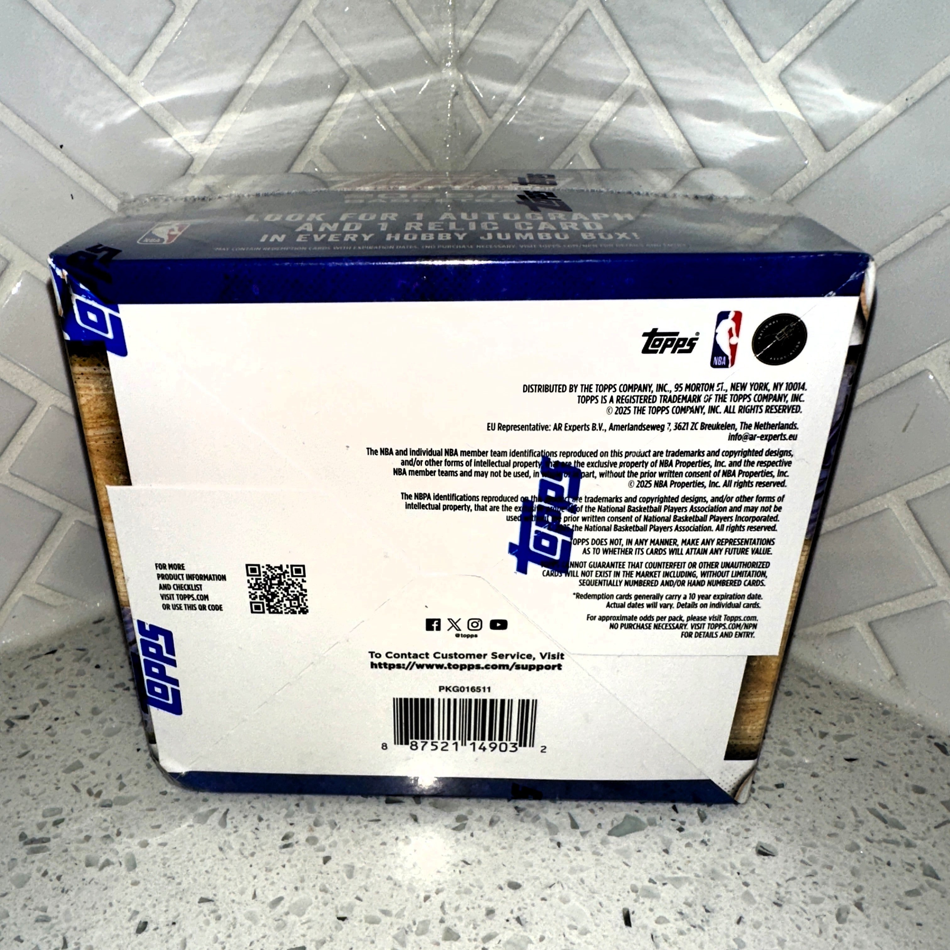 2025-2026 Topps Basketball ~ Hobby Jumbo Box – Limited Collectibles